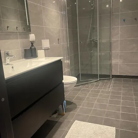 Pa Helgatun Fjellpensjonat As I Myrkdalen Vossestrand