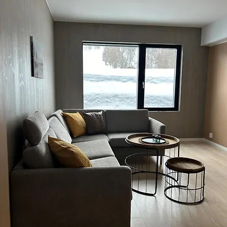 Pa Helgatun Fjellpensjonat As I Myrkdalen