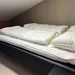 Pa Helgatun Fjellpensjonat As I Myrkdalen